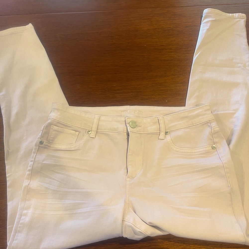 Maurice’s light pink skinny jeans